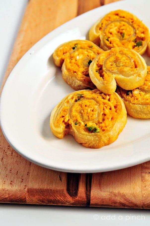 Easy Jalapeno Buffalo Chicken Bites with Puff Pastry